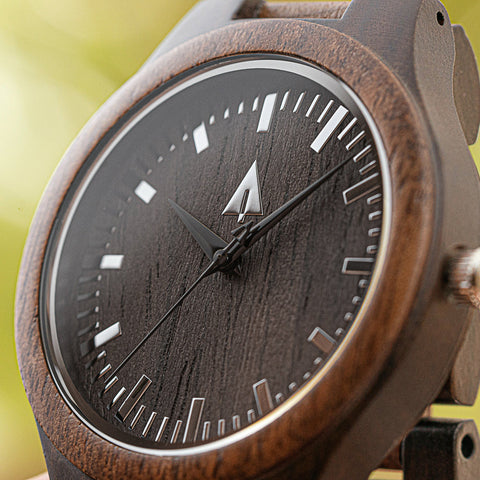 Classic Ebony Walnut Theo